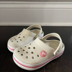 Toddler Crocband Crocs- size 8 beige/pink